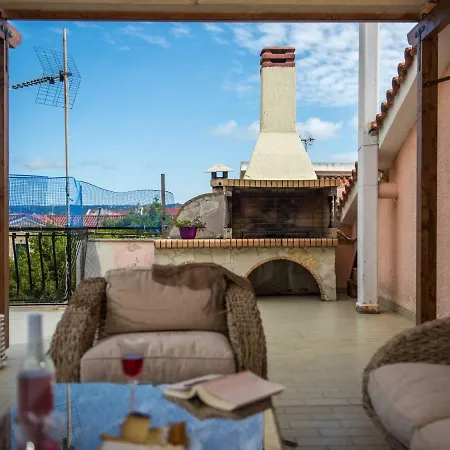 Nikos Attic With Large Terrace Daire Argostolion